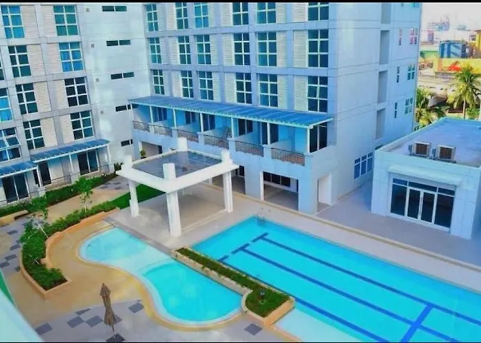 The Linear Makati Tower 1- With 1 Bedroom Bathroom Living N Kitchen The Rent Is 6 Days Minimum Apartment